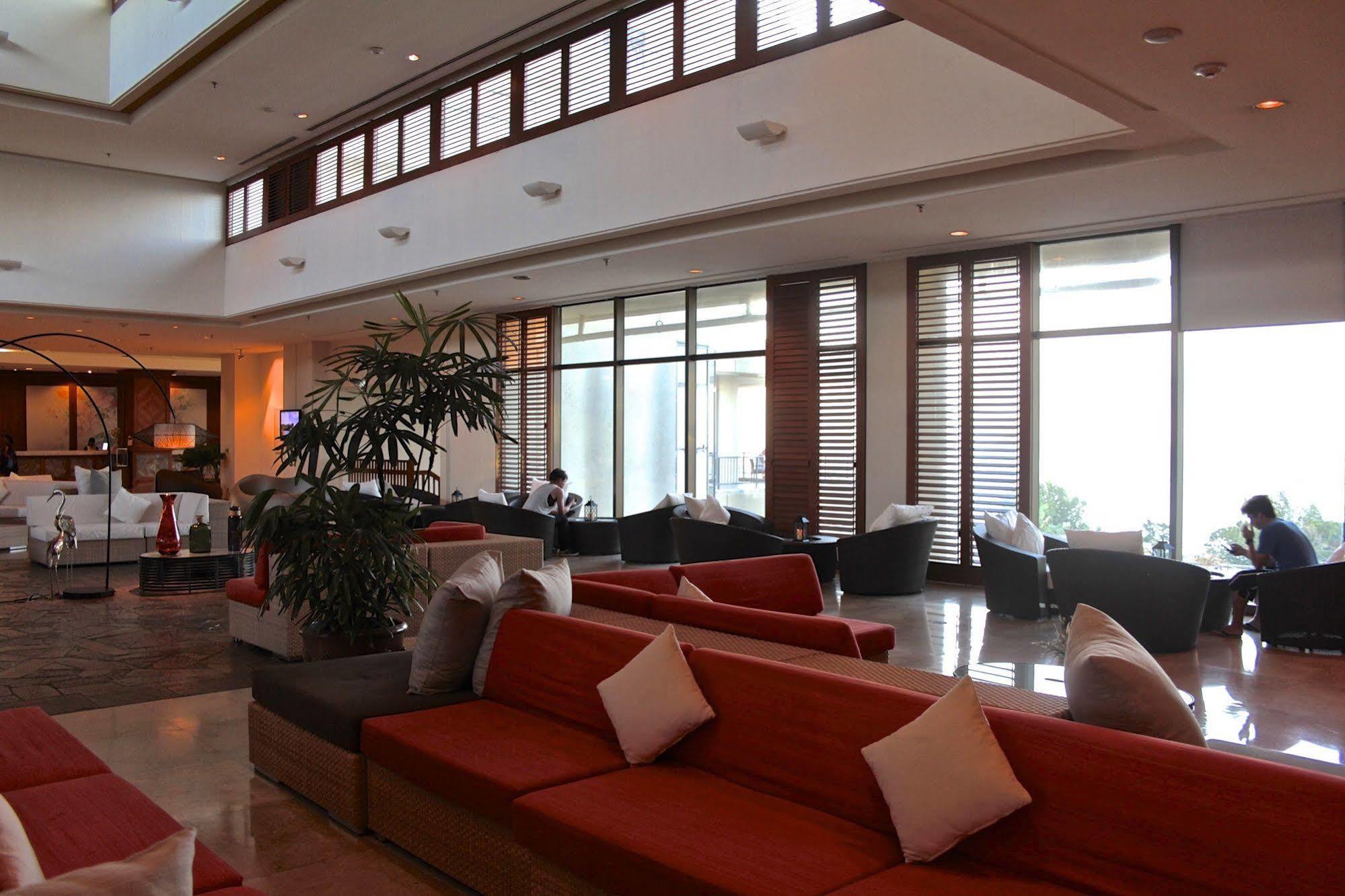 Pacific Star Resort & Spa Tamuning Extérieur photo