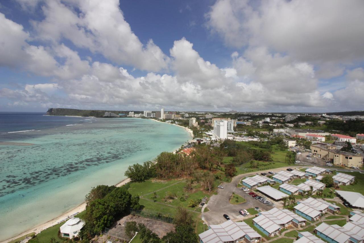 Pacific Star Resort & Spa Tamuning Extérieur photo