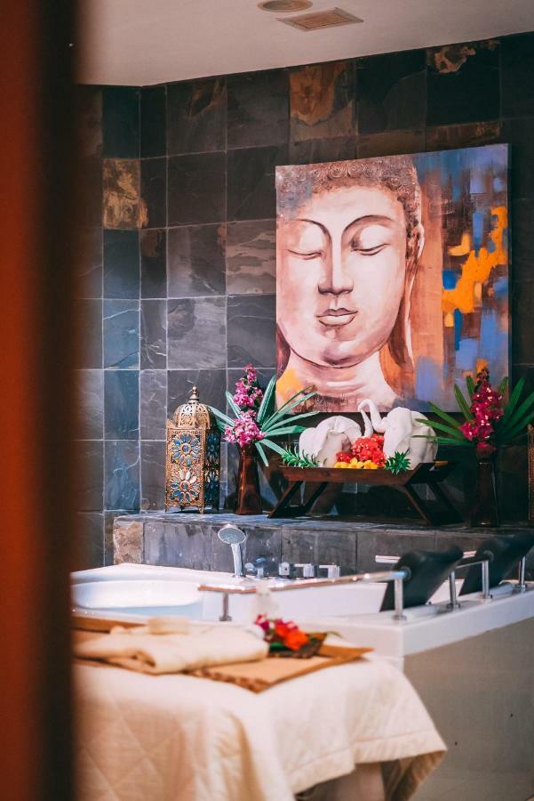 Pacific Star Resort & Spa Tamuning Extérieur photo